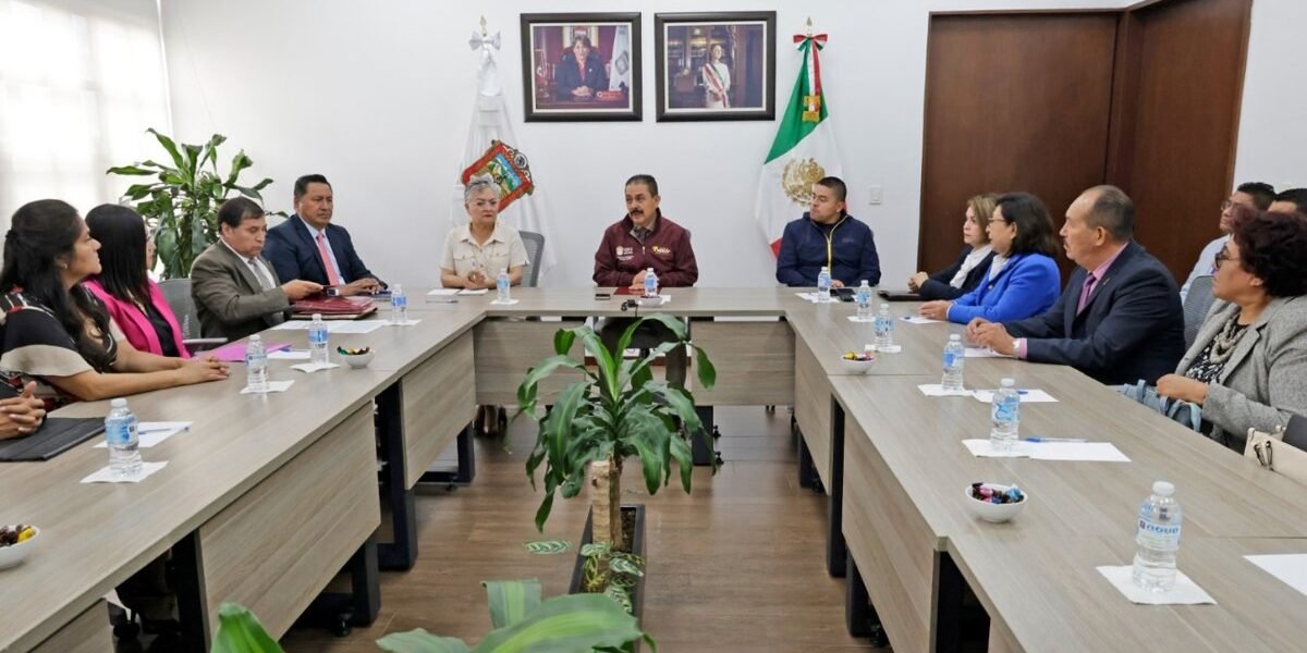 Estado de México asigna 26 plazas de supervisión a docentes destacados