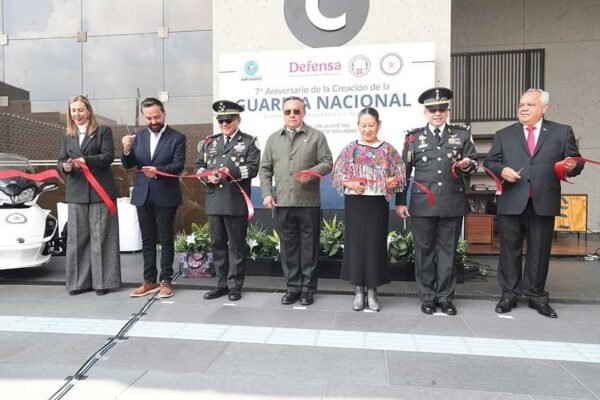 Guardia Nacional inaugura exposición en San Lázaro por su séptimo aniversario