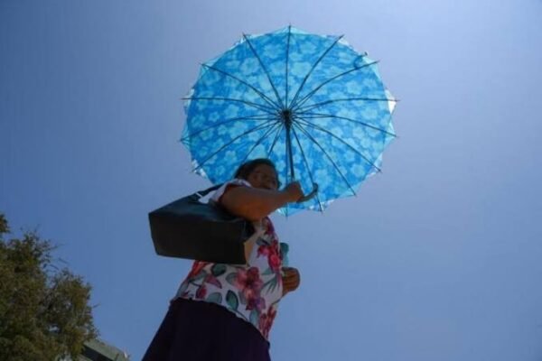 Protección solar y autoexamen: claves para prevenir melanoma