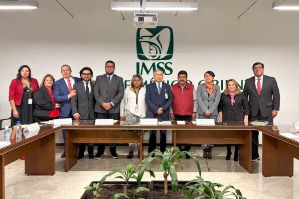 IMSS formaliza donación de terrenos en Chalco y Texcoco para nuevas instalaciones
