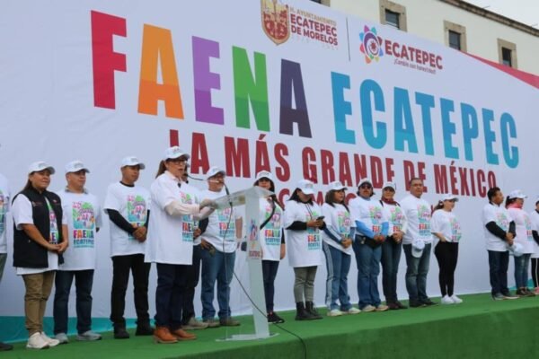Ecatepec realiza la 'mega faena' más grande de México con 50 mil participantes