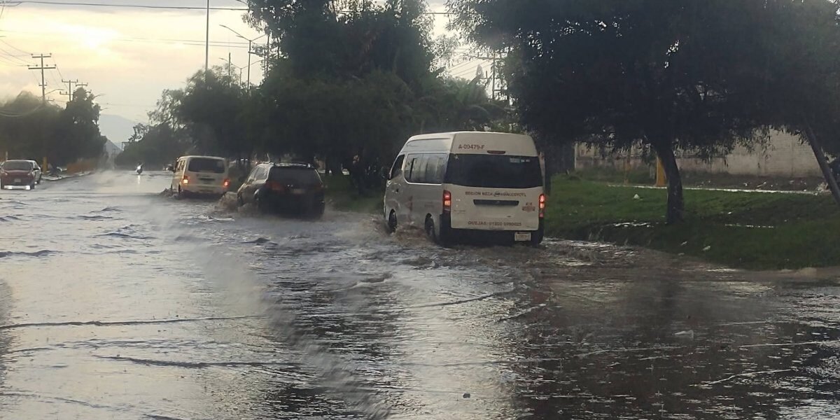 Lluvia vuelve a exponer la inoperancia gubernamental en el Valle de México