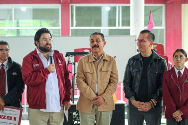 Naucalpan transforma sus escuelas: entregan obras en CONALEP 188