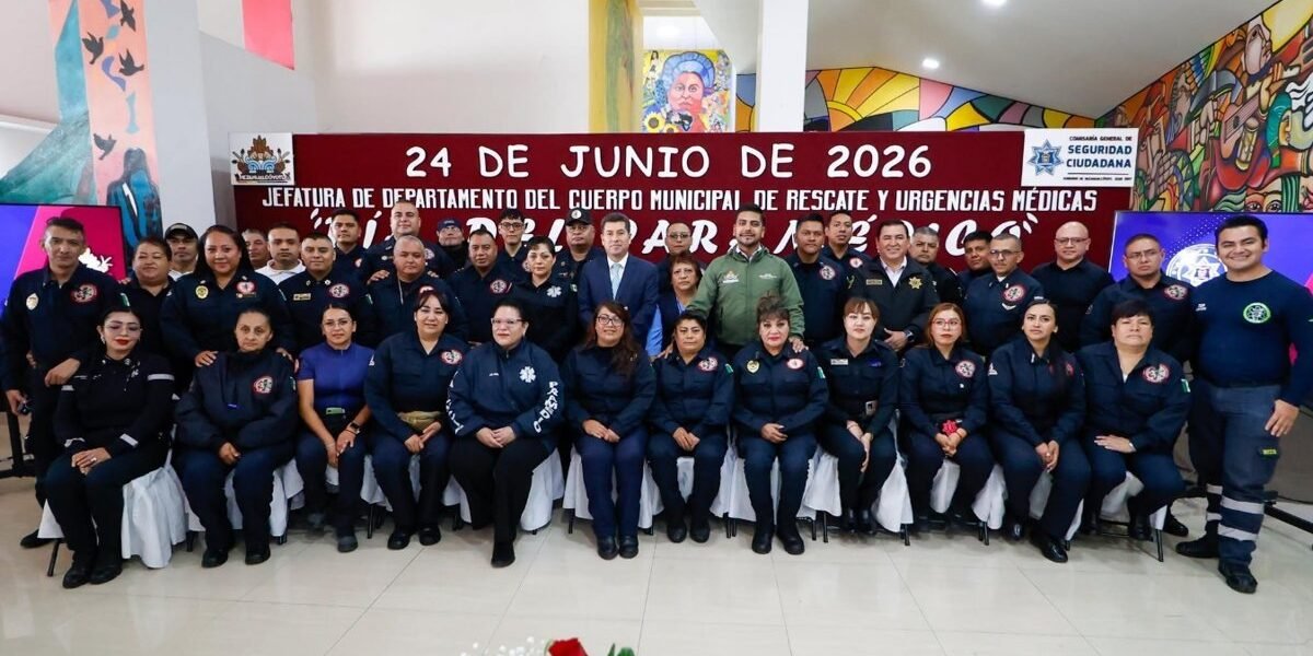 Nezahualcóyotl reconoce la labor de rescatistas y personal de urgencias médicas