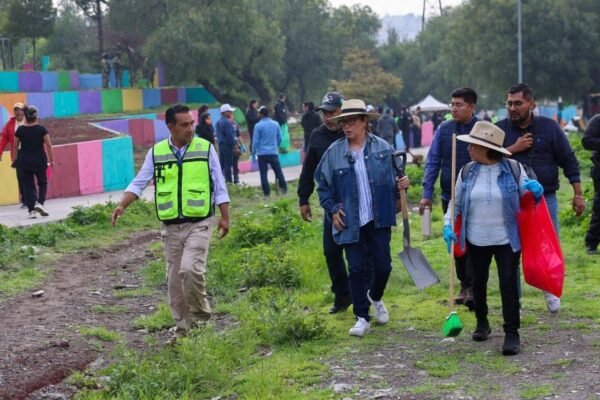 Ecatepec recupera Parque Jardines de Morelos con canchas y espacios infantiles