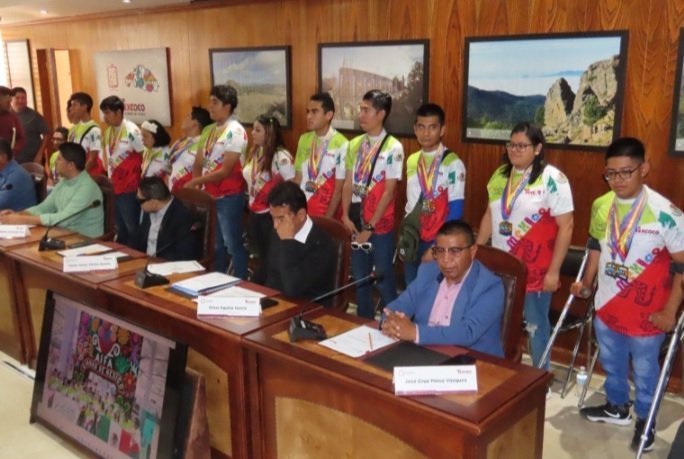 Texcoco brilla en Arizona: 16 atletas paralímpicos ganan 42 medallas