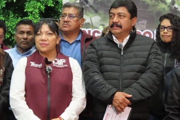 Alameda de Texcoco brilla con 300 nuevas lámparas y 220 árboles frutales