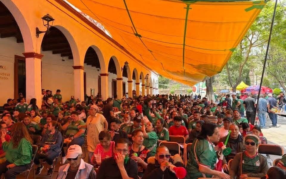 Más de 900 tlalmanalquenses celebran victoria de México en el Mundial