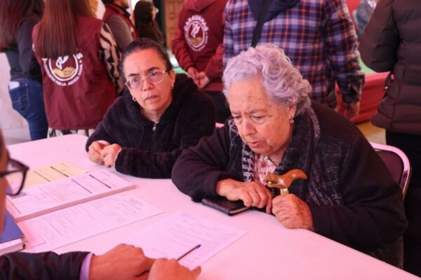 Estado de México abre módulos para denunciar irregularidades en servicios médicos