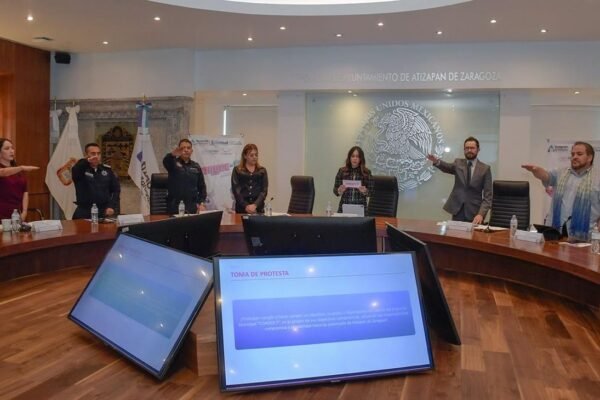 Atizapán crea comité 'CONOCE-T' para prevenir adicciones en jóvenes