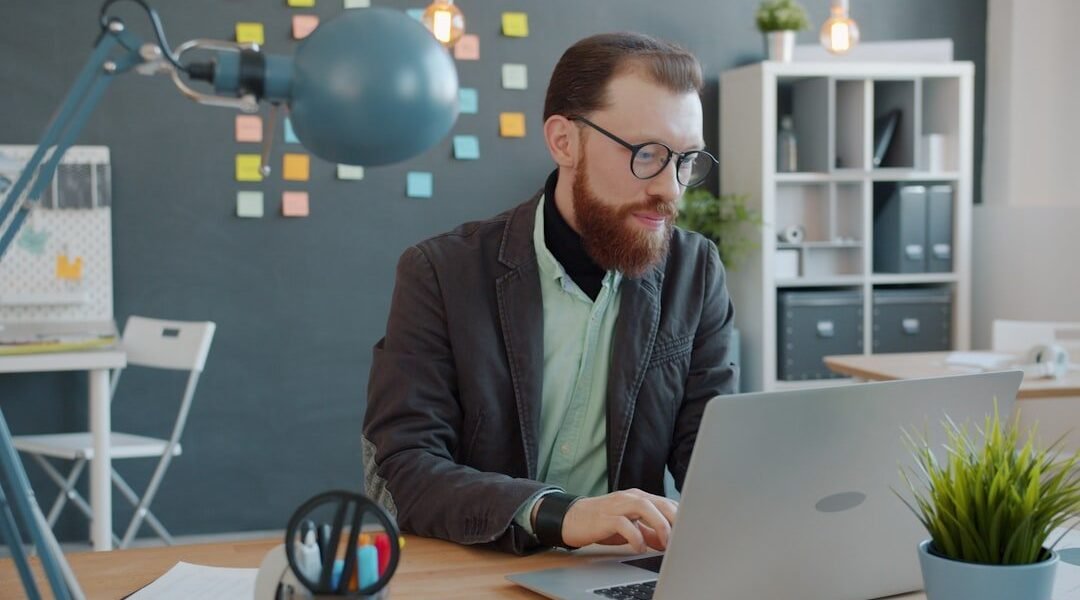 Del puesto callejero al software: la trayectoria de un emprendedor uruguayo