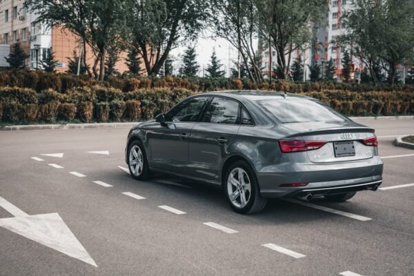 Autos en máximos históricos: ¿crecimiento real o espejismo de crédito?