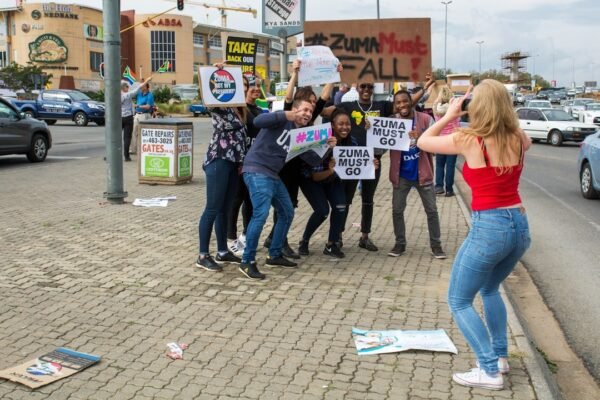 Normalistas rurales claman por inversión: la batalla por la educación del campo