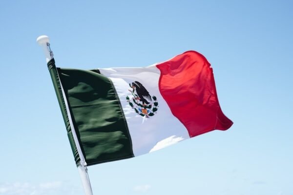 ¿Por qué México necesita periodismo económico más crítico y accesible?