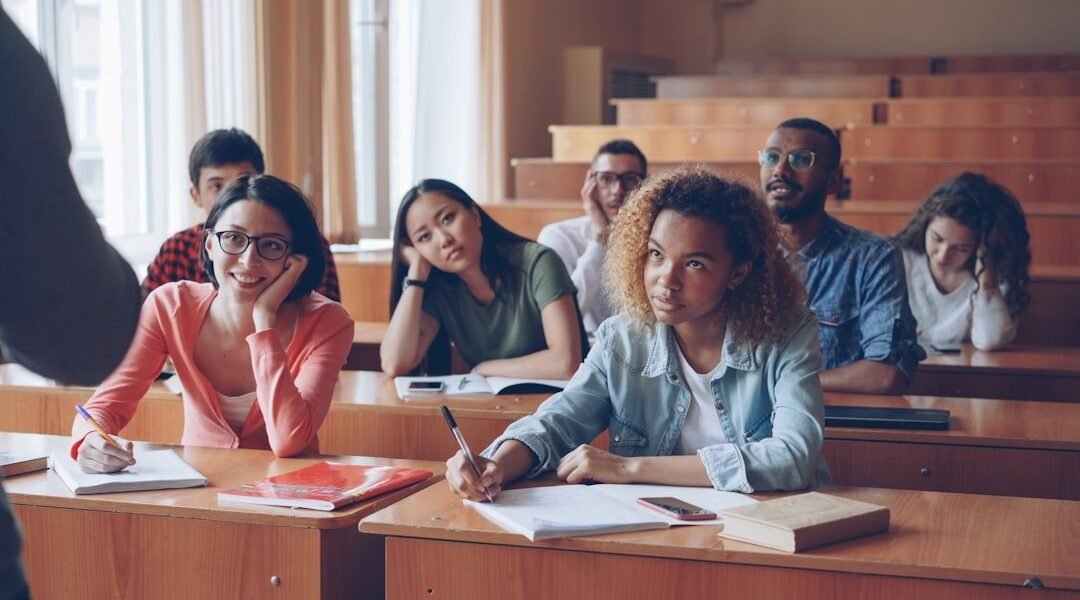 La apuesta por la educación continua: el perfil académico de los funcionarios públicos