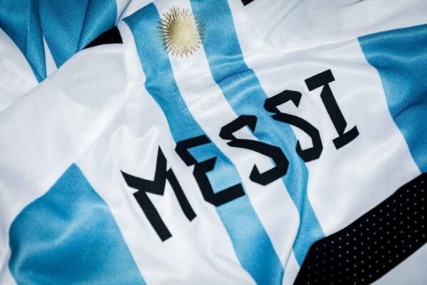 El adiós silencioso de Messi: cuando la gloria se desvanece en Nueva Jersey