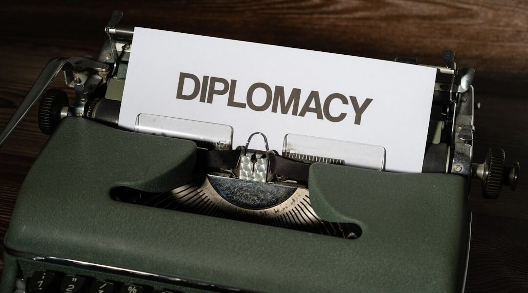 La encrucijada del periodismo latinoamericano: entre la supervivencia económica y la defensa democrática