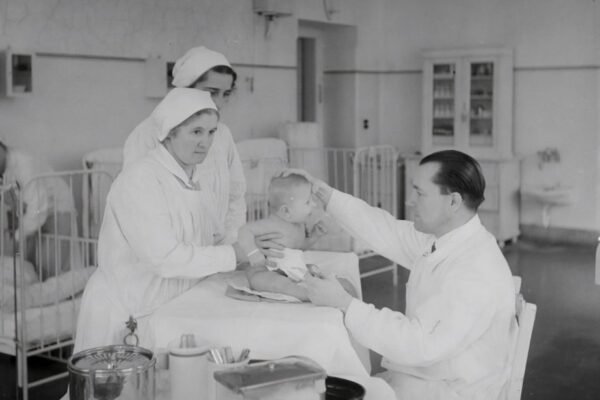 México reconoce a parteras tradicionales en nuevo comité de salud materno