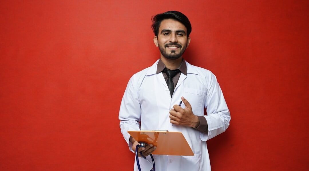 Ejercicio ilegal de medicina: el riesgo invisible de los falsos profesionales