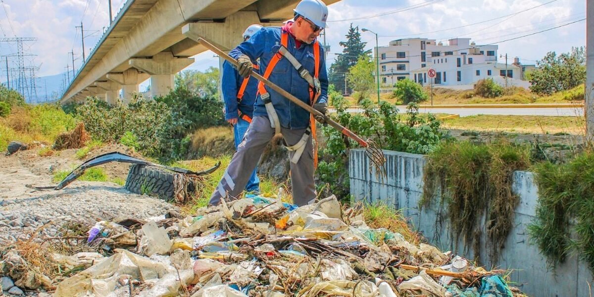 Estado de México retira 369 toneladas de basura para prevenir inundaciones