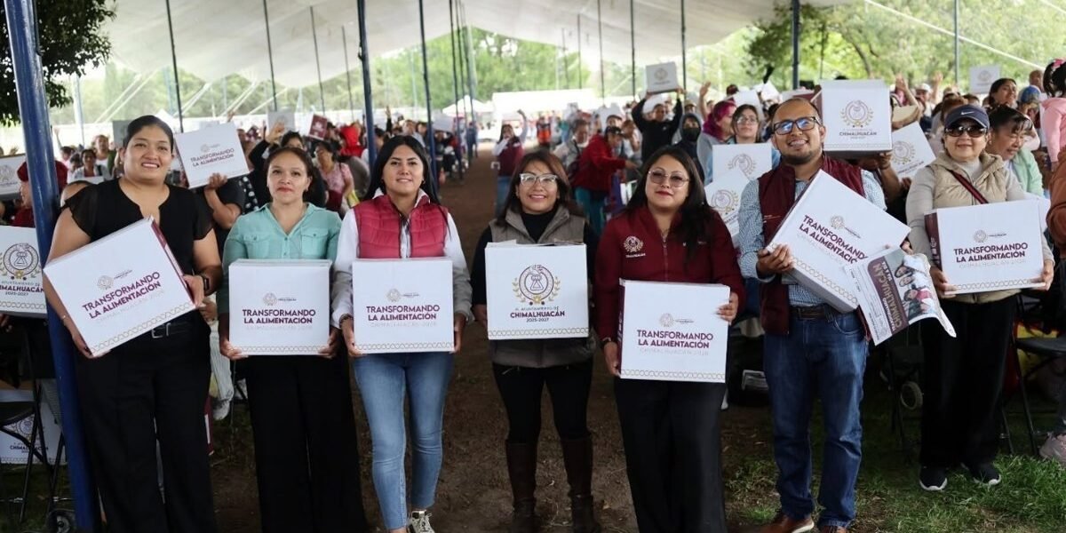 Chimalhuacán entrega 2,879 canastas alimentarias para combatir la pobreza
