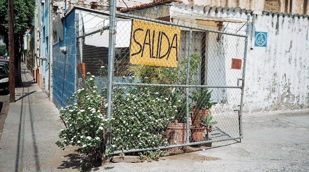 Seguridad y educación: la simulación que no resuelve los problemas