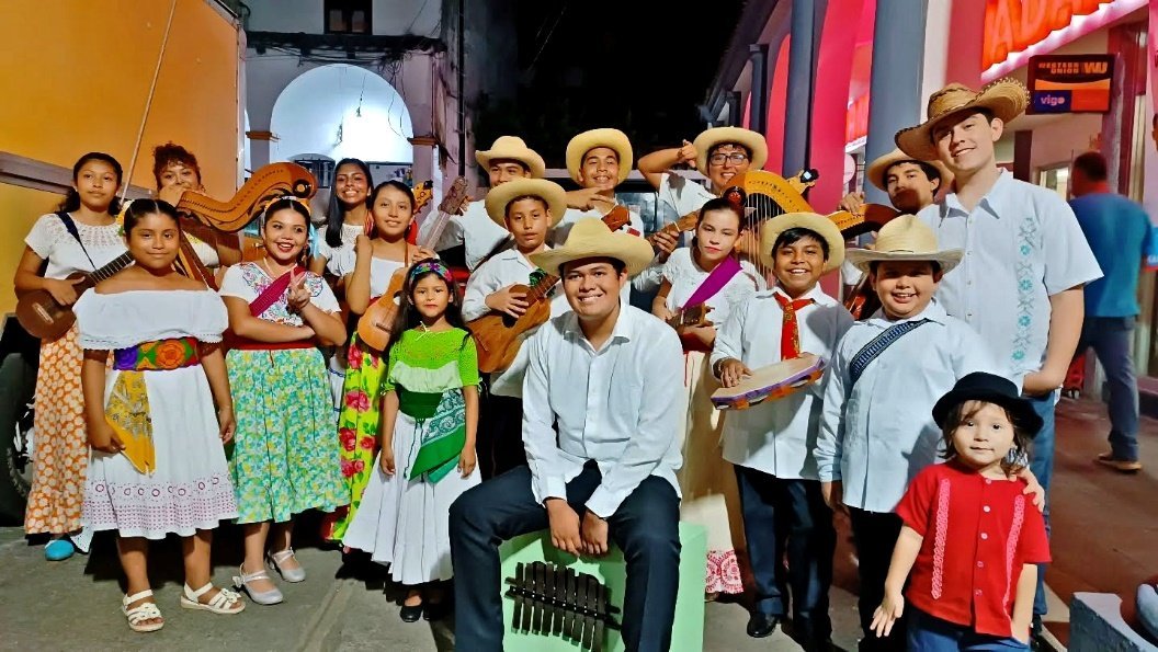 Ocho años de música y raíces: el Semillero de Son Jarocho celebra su aniversario