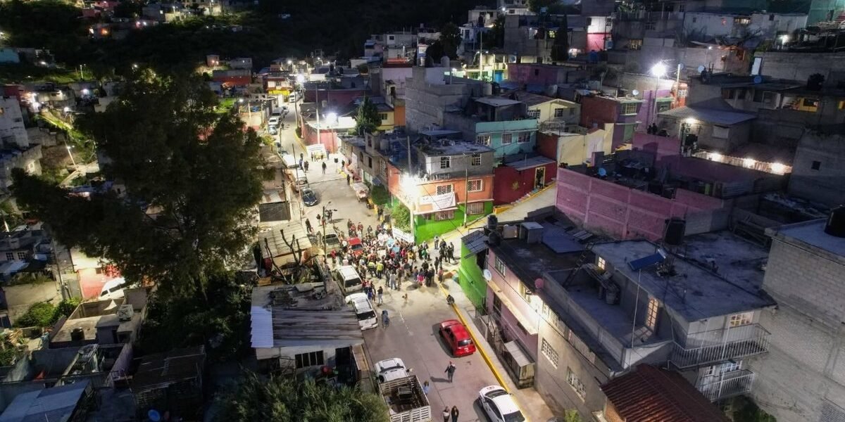 Ecatepec inaugura Sendero Seguro en San Andrés de la Cañada tras 33 años de abandono