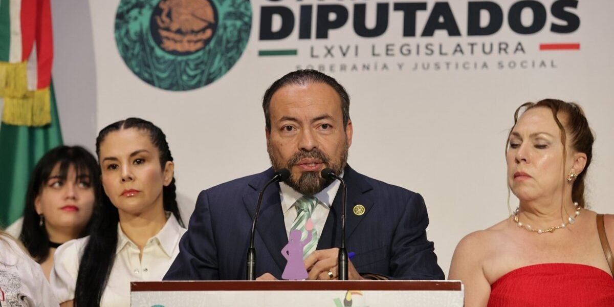 Diputado respalda denuncias de mujeres víctimas de violencia intrafamiliar