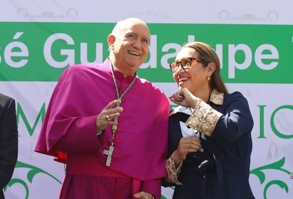 Ecatepec recibe a nuevo obispo con propuesta de alianza por la paz