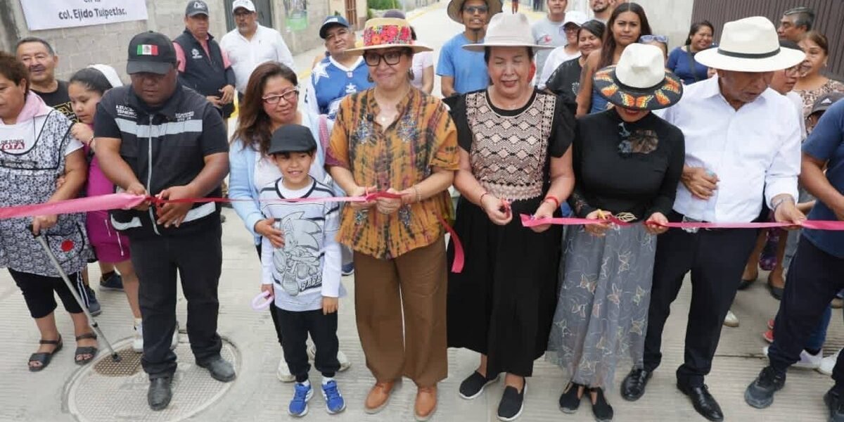 Ecatepec: Alcaldesa entrega obras de infraestructura a colonos tras 13 años de espera