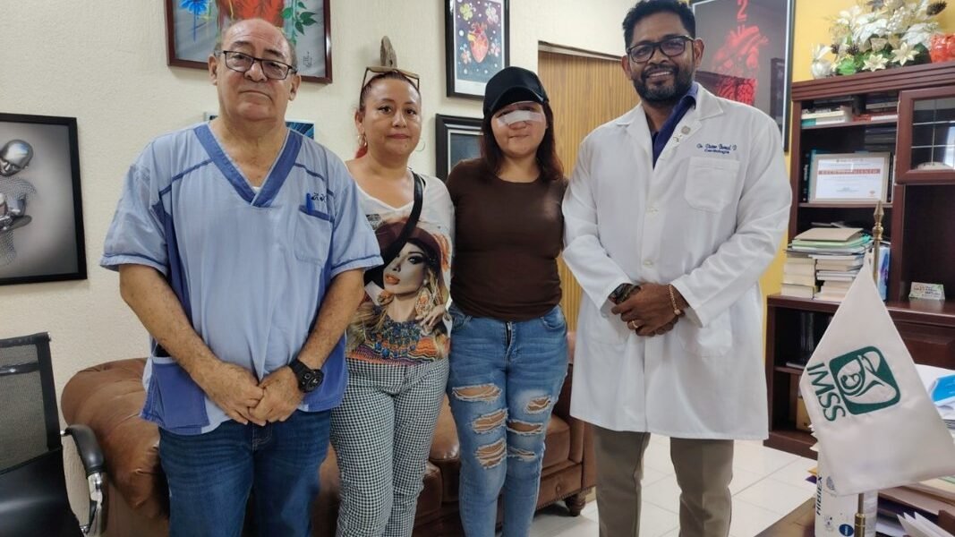 Médicos reconstruyen rostro de joven tras grave accidente en motocicleta