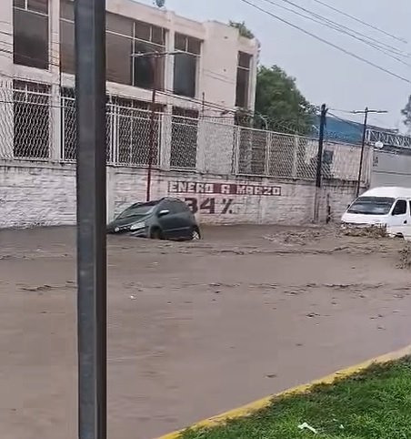 Lluvias paralizan nuevamente la Zona Oriente: colapso sin respuesta