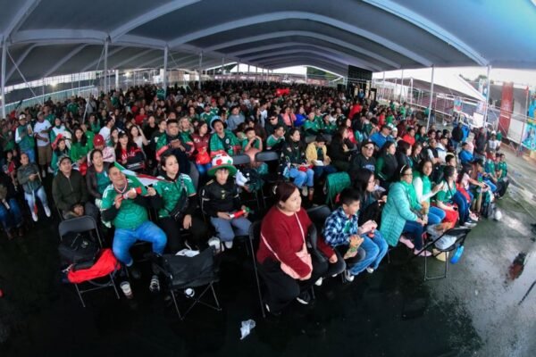Naucalpan celebra el Mundial con más de 20 mil personas en fiesta segura y familiar