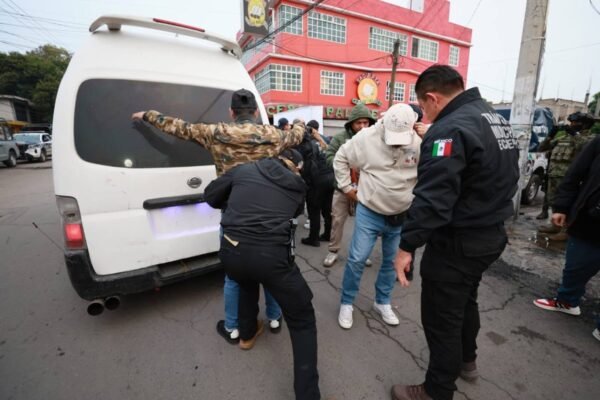 Ecatepec despliega operativo integral de seguridad en Izcalli Jardines