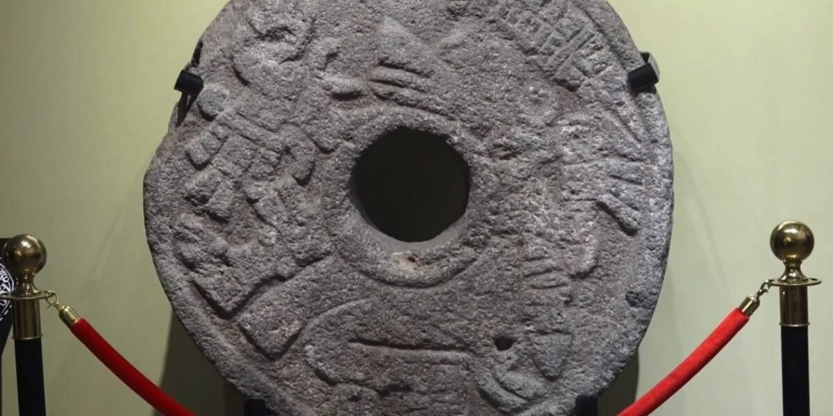 El juego de pelota prehispánico revive en Ecatepec con taller y exhibición