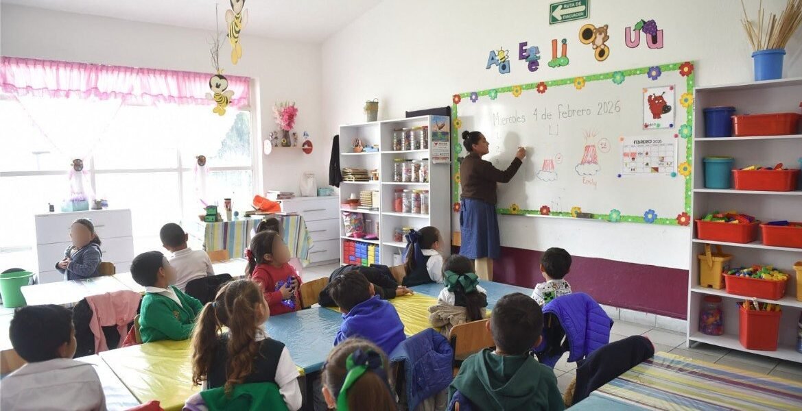 Estado de México imparte crianza positiva a más de 5 mil familias