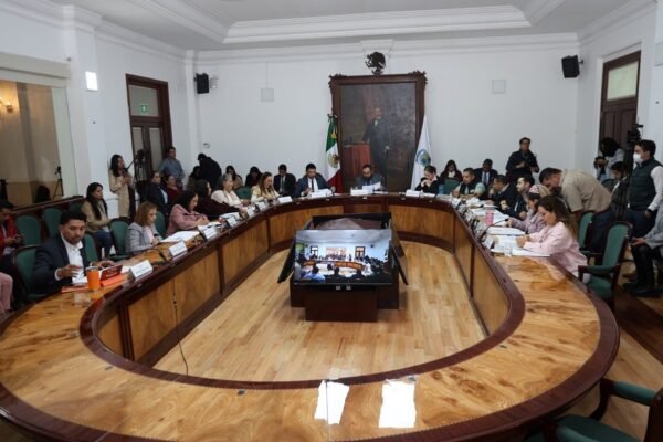 Tlalnepantla regulariza deudas de agua potable con descuentos hasta del 50%