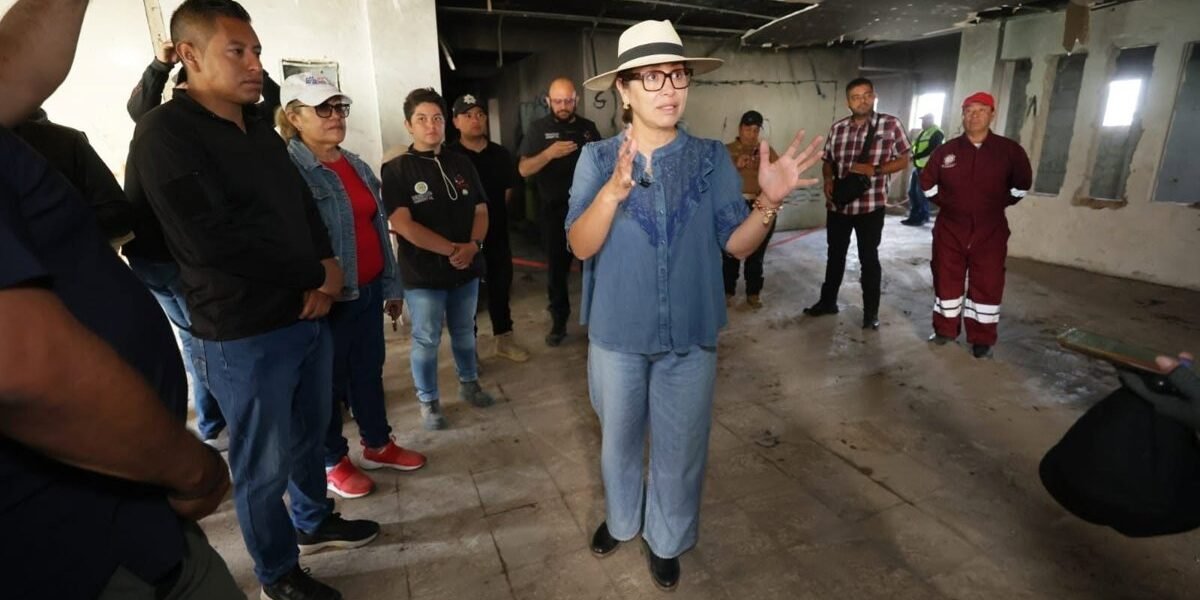 Ecatepec convertirá abandonada clínica en Universidad Rosario Castellanos