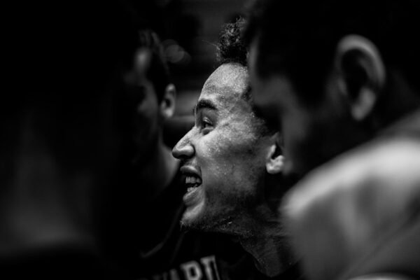 De la octágono a la esquina: Goyito Pérez forja campeones desde el entrenamiento