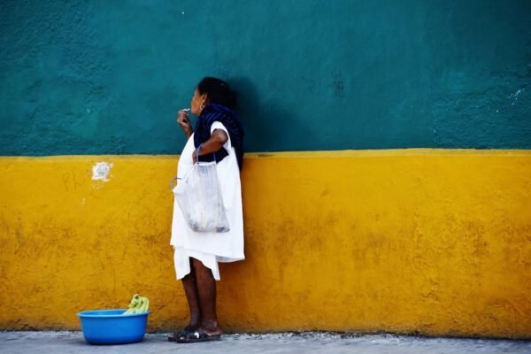 El mercado negro de los exámenes de admisión: cómo la desigualdad alimenta el fraude