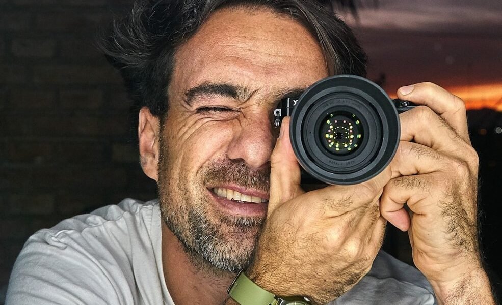 Joaquín Ferreira: del anonimato a la pantalla con la serie de Moria Casán