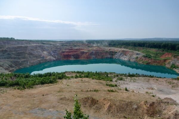 Doce años después: el río Sonora sigue sangrando por la minería