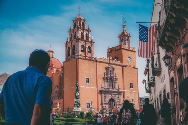 Sheinbaum cuestiona procedimientos estadounidenses en operaciones antidroga en México