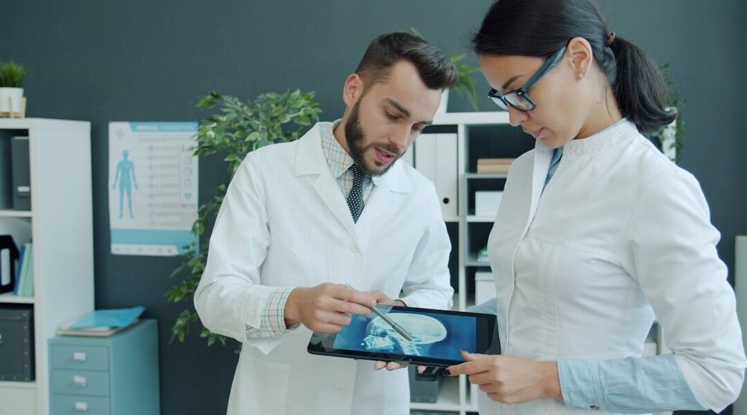 México avanza en innovación biomédica, pero enfrenta el reto de llegarla a los pacientes