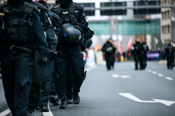 Cuando el uniforme se convierte en escudo del crimen: la red de corrupción detrás de alias Rojo