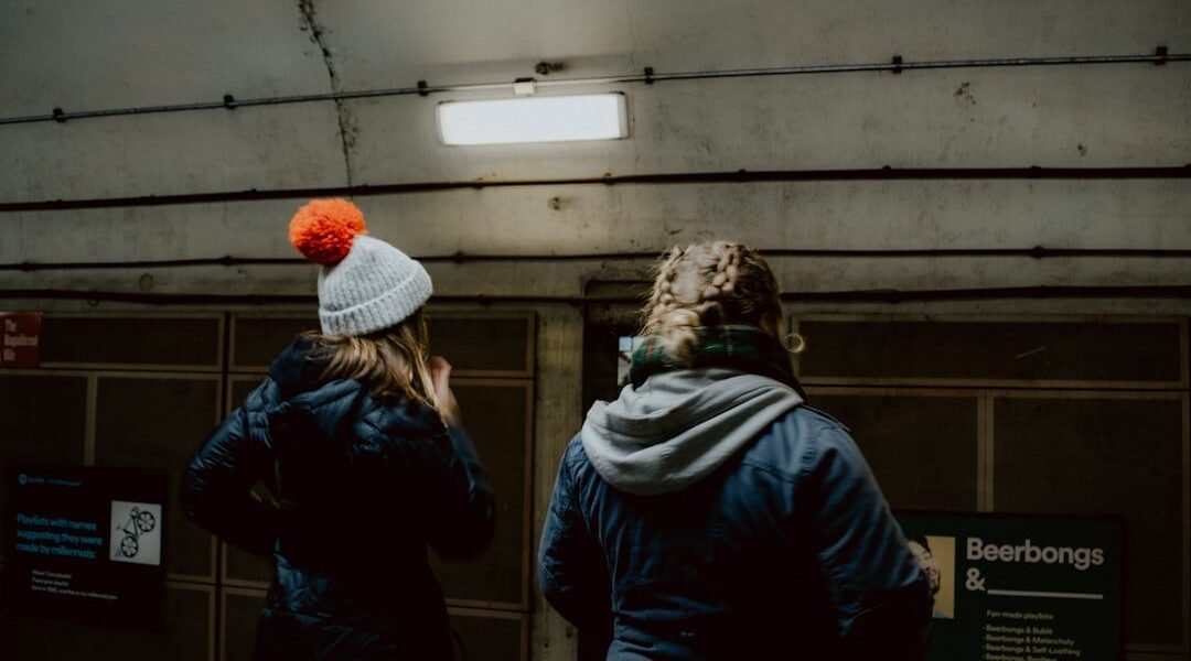 En el Metro, mujeres en situación de calle enfrentan nueva violencia