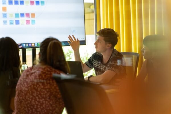 Marketing digital: ¿carrera o trampa del futuro laboral en Latinoamérica?