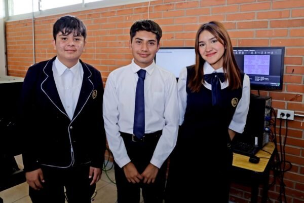Estado de México abre 52 sedes del Bachillerato Nacional Margarita Maza