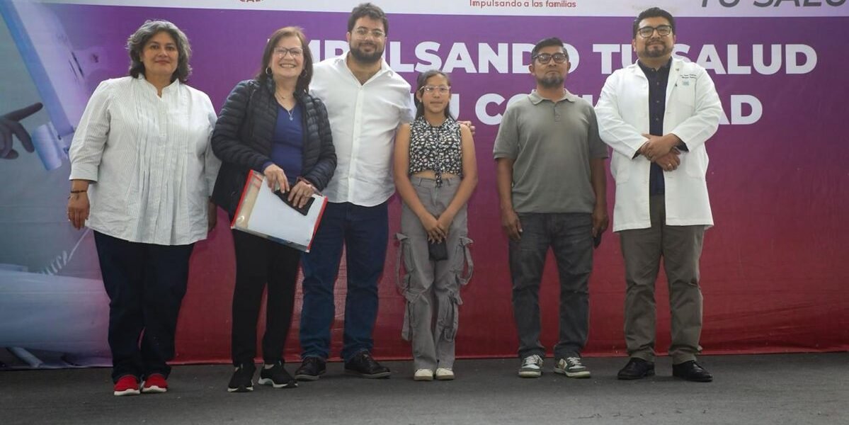 Naucalpan entrega más de mil lentes gratuitos en la mayor jornada del programa